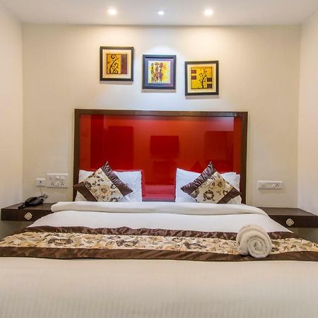 New Hotel Executive Inn Vijayawada Bagian luar foto